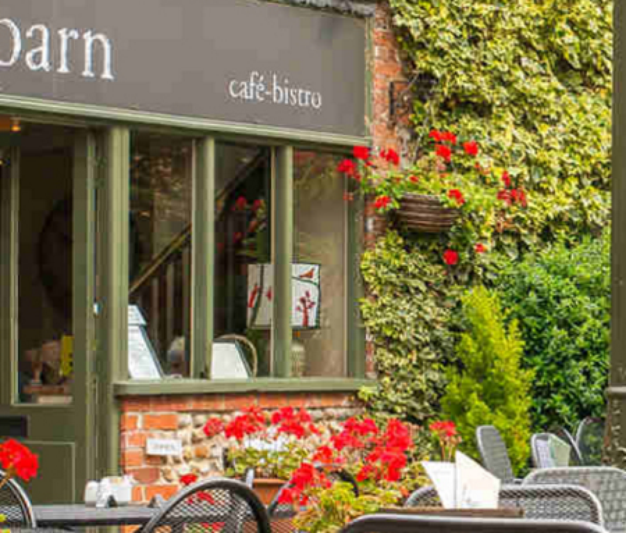 Coffee Shops In Holt Norfolk / Cafe And Shop In Holt Norfolk Stock