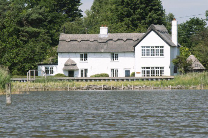 Watersedge Cottage