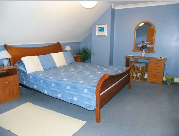 Double Bedroom In Wroxham Cottages