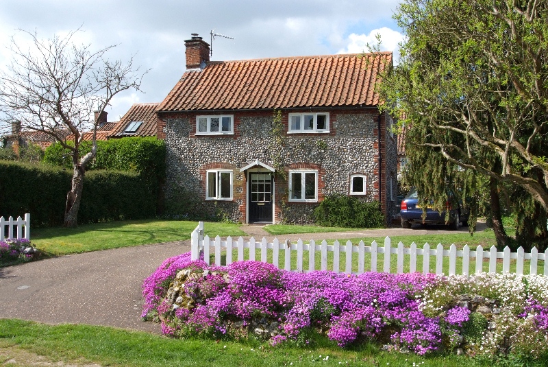 Binham Holiday Cottages Self Catering Discover Norfolk