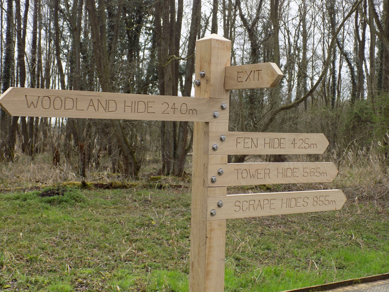 Signs at Sculthorpe Moor