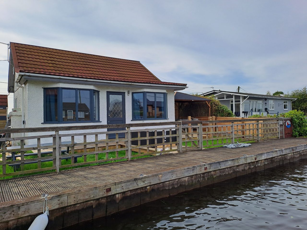 Lathams Shopping Potter Heigham Discover Norfolk